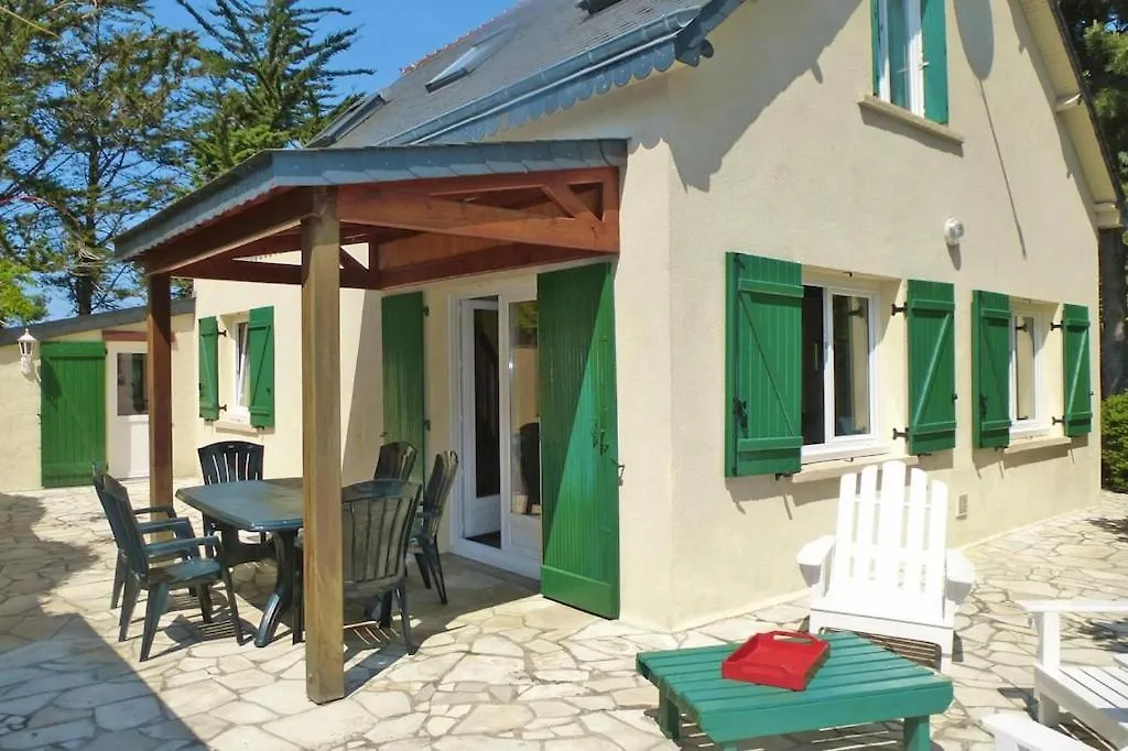 Holiday Home, Hillion