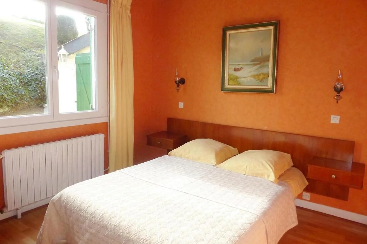 Holiday Home, Hillion